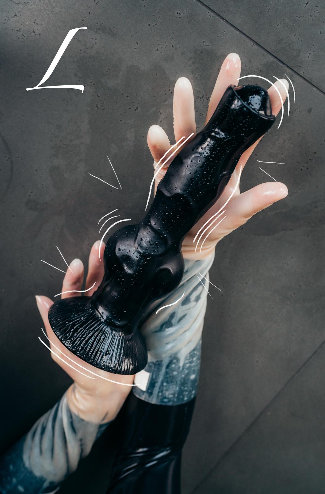 Schwarzer Silikon-Dildo – Erfülle all deine Sehnsüchte!