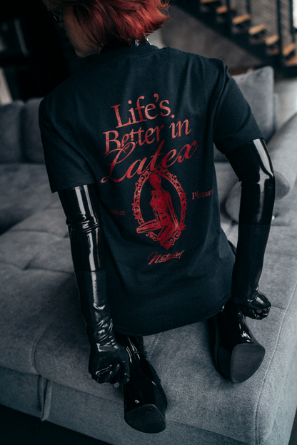 Natallien Marken-T-Shirt – Life Is Better In Latex!