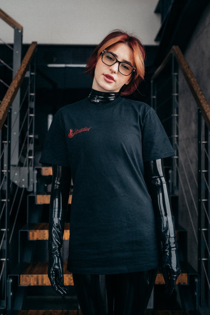 Natallien Marken-T-Shirt – Life Is Better In Latex!